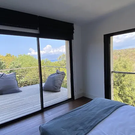 Magnifique Vue Avec Piscine * Coti-Chiavari (Corsica)