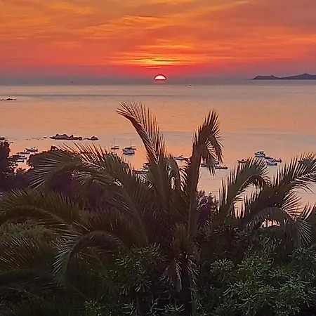 Magnifique Vue Avec Piscine فيلة