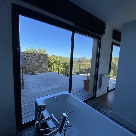 Magnifique Vue Avec Piscine فيلة