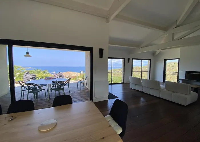Villa Magnifique Vue Avec Piscine *