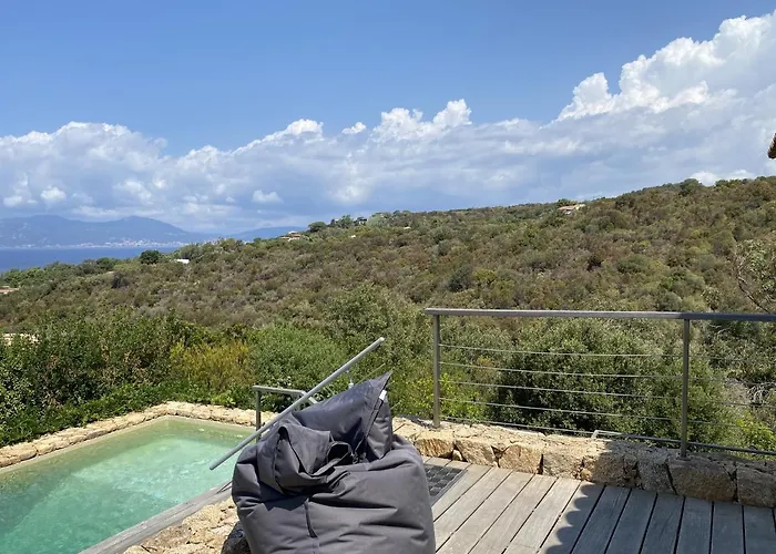 Magnifique Vue Avec Piscine Villa
