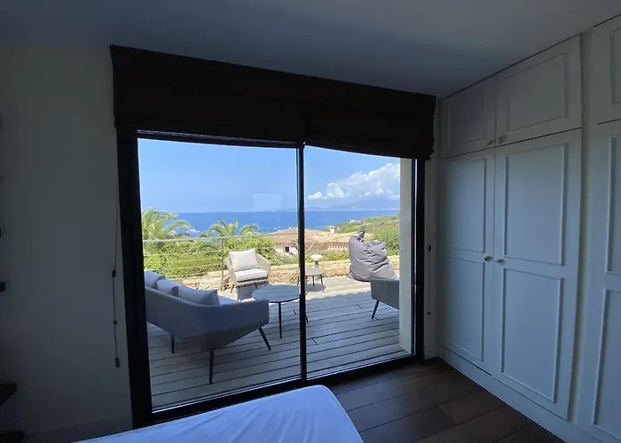 Magnifique Vue Avec Piscine Villa