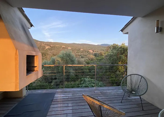 Villa Magnifique Vue Avec Piscine Coti-Chiavari (Corsica)